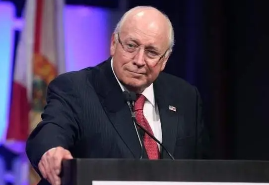 美国前副总统切尼去世 美国白宫降半旗