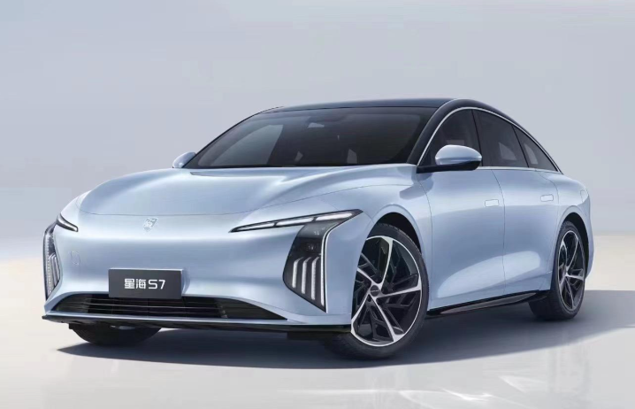2026款星海S7上市！新款星海S7充电14分钟续航320公里