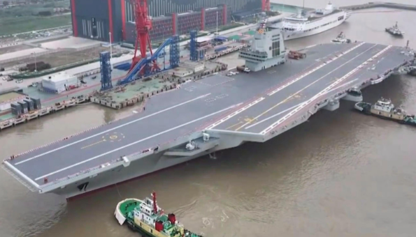 福建舰可随时投入作战 福建舰入列在即 福建舰可随时投入作战 福建舰入列在即