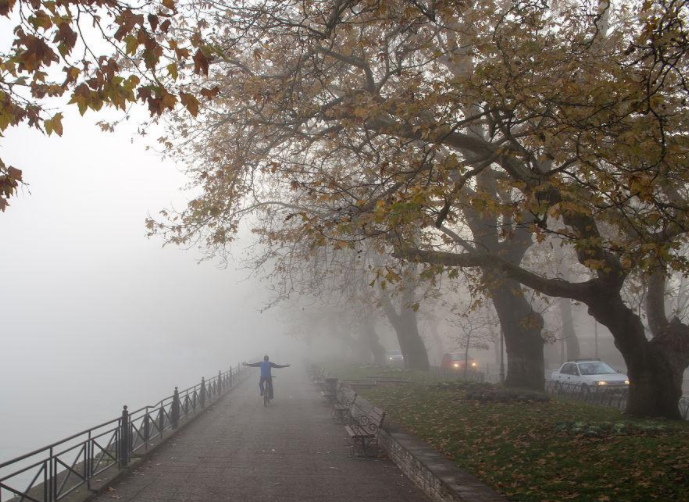 京津冀局地有强浓雾能见度不足200米(2025京津冀雾霾严重吗)