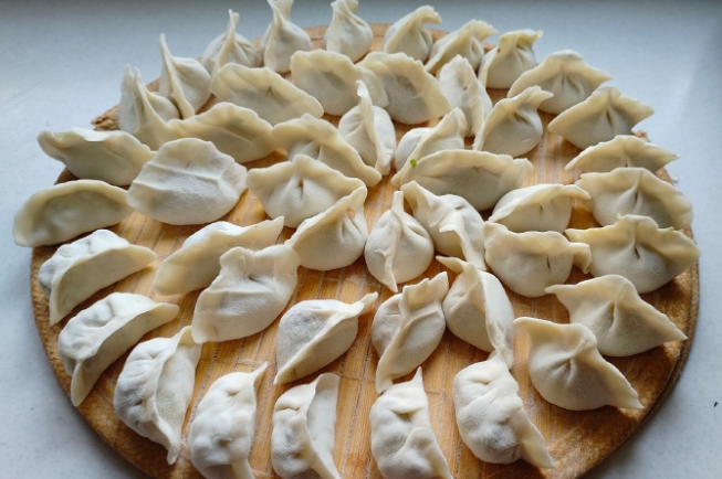 立冬吃饺子的仪式感有多强(立冬南北方吃法差太多) 立冬吃饺子的仪式感有多强(立冬南北方吃法差太多)
