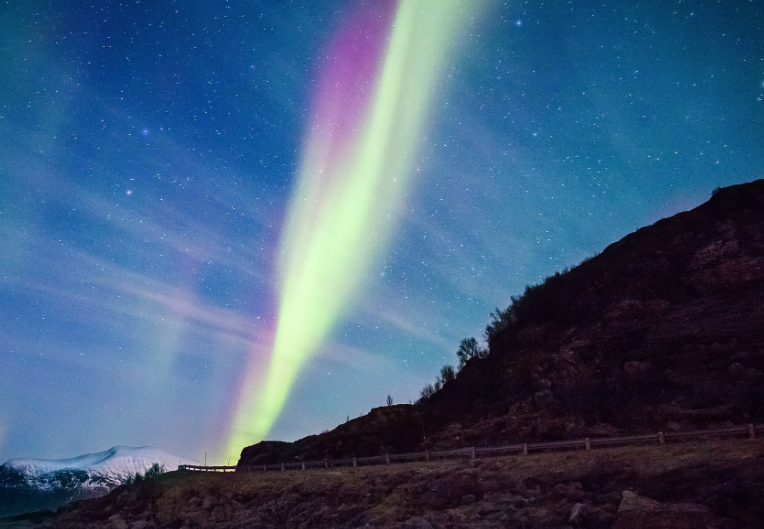 近期或现大地磁暴(我国北部可能出现红绿极光)