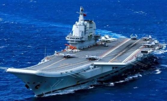 福建舰正式入列意味着什么？福建舰正式入列中国迈进三航母时代