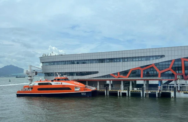 广东深圳“飞”速直达港澳！“海空一体”航线开通深圳⇋澳门15分钟！