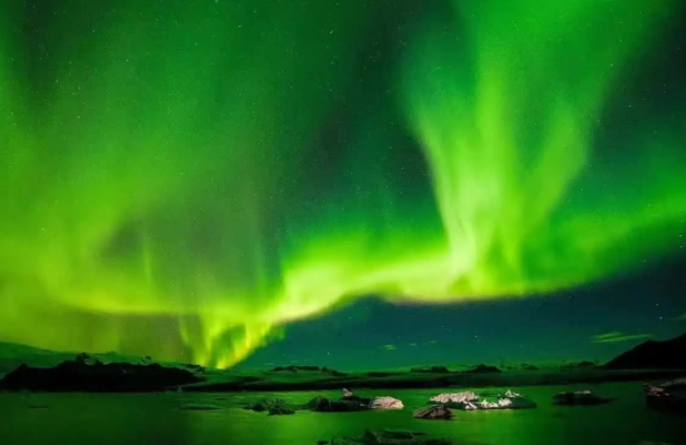 近期或现大地磁暴(我国北部可能出现红绿极光)