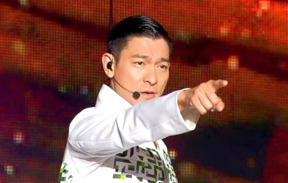 全运盛会燃情开幕，刘德华再唱《中国人》掀全场大合唱