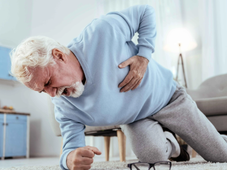 交警多问一句察觉司机有中风前兆，中风的男性一般有啥前兆？