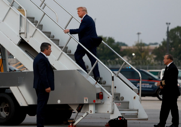 特朗普宣称美国不再资助乌克兰 特朗普称美国已为乌克兰支出了3500亿美元