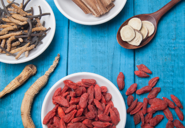 冬季闭藏怎么把阳气锁在体内(冬季闭藏固阳方法2025)