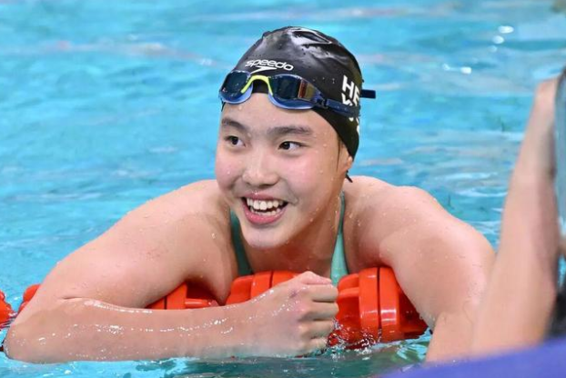 13岁小孩姐打破尘封13年的亚洲纪录,成泳坛最年轻亚洲纪录保持者 13岁小孩姐打破尘封13年的亚洲纪录,成泳坛最年轻亚洲纪录保持者