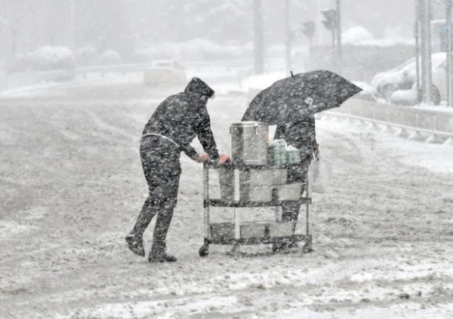 暴雪!骤降8℃!新一股强冷空气来袭(这些地方或迎今冬初雪)