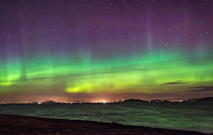 未来三天我国北方多地可见极光(内蒙古呼伦贝尔夜空现绚丽极光) 未来三天我国北方多地可见极光(内蒙古呼伦贝尔夜空现绚丽极光)