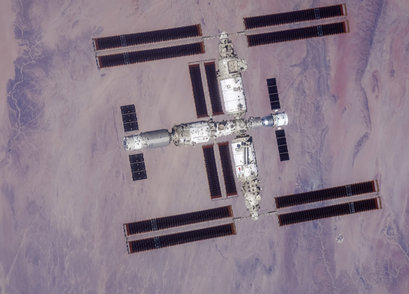 神舟二十号乘组将于今日返回 神舟二十号乘组将乘坐神舟二十一号飞船返回 神舟二十号乘组将于今日返回 神舟二十号乘组将乘坐神舟二十一号飞船返回