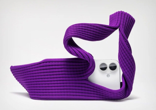 iPhone Pocket柑橘色售罄(苹果新品iPhone Pocket售价1899元) iPhone Pocket柑橘色售罄(苹果新品iPhone Pocket售价1899元)