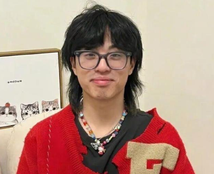 rapper孩子王kid官宣复活！被传车祸去世的说唱歌手自宣复活