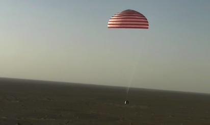 神舟二十号乘组着陆！返回舱成功着陆神二十乘组状态良好