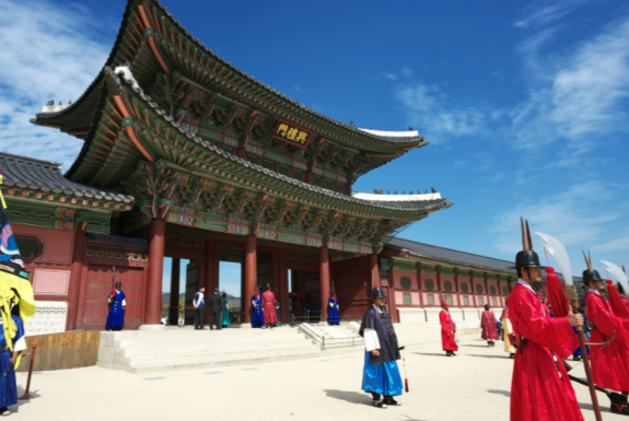 韩国取代日本成为出境游最热目的地 文旅部门建议中国游客近期避免前往日本旅游 韩国取代日本成为出境游最热目的地 文旅部门建议中国游客近期避免前往日本旅游