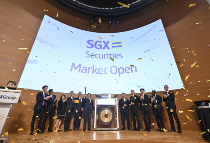 新交所与纳斯达克携手!环球上市板2026年问世 新交所与纳斯达克携手!环球上市板2026年问世