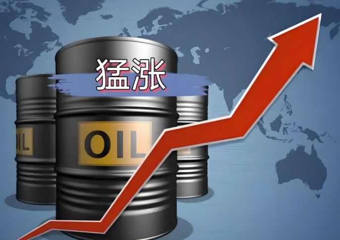 国内油价今晚有望迎年内第十跌(国内油价加满一箱少花2.5元)
