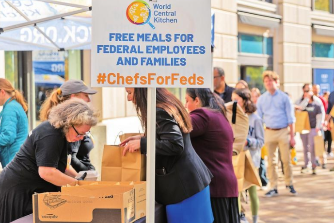 美国史上最长政府停摆终结,美政府停摆造成110亿美元损失 美国史上最长政府停摆终结,美政府停摆造成110亿美元损失