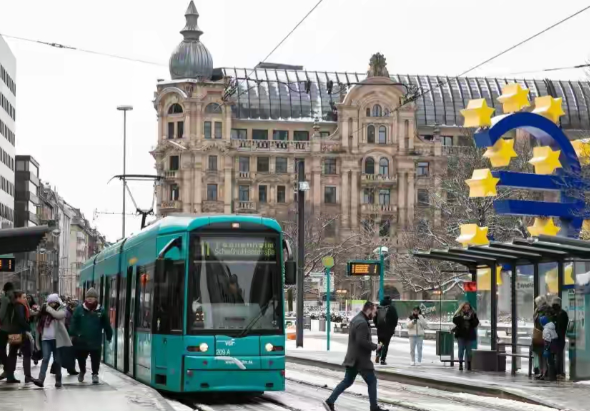 欧元区11月制造业PMI初值49.7 欧元区11月制造业表现疲软 欧元区11月制造业PMI初值49.7 欧元区11月制造业表现疲软