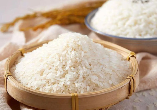 中国大米出现在日本商店显著位置 中国大米在日本销量显著上升