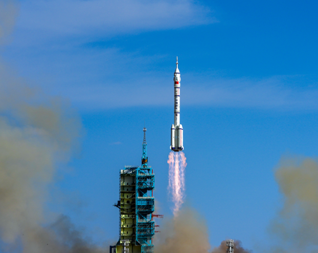 神舟二十二号飞船发射圆满成功 神二十二号装载神二十舷窗裂纹处置装置
