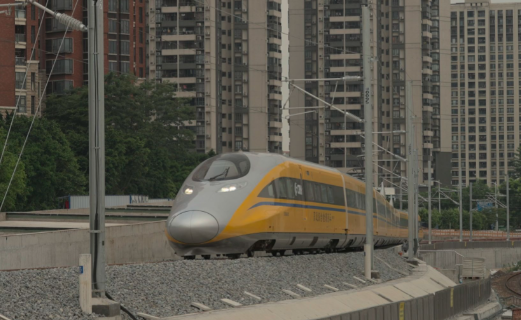 广湛高铁今日正式启动试运行 广湛高铁设计行车速度350公里/小时