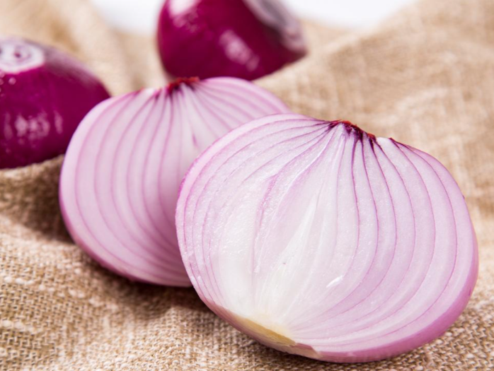 冬季吃洋葱能杀菌？2025年冬季洋葱的保健功效与食谱