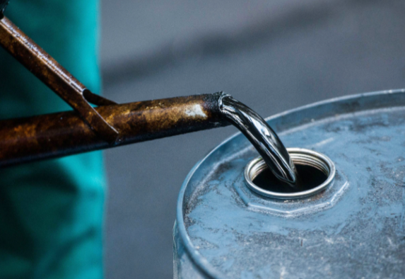 布伦特1月原油期货价格上涨1.04% 美国原油库存每周减少190万桶 布伦特1月原油期货价格上涨1.04% 美国原油库存每周减少190万桶