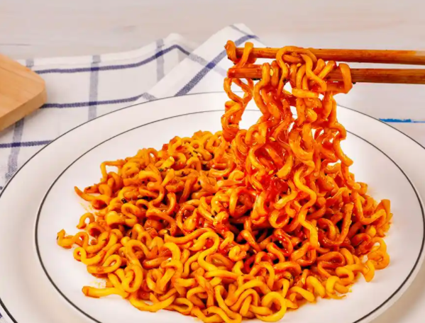 吃超辣火鸡面容易十二指肠穿孔吗?吃火鸡面会导致肠穿孔吗? 吃超辣火鸡面容易十二指肠穿孔吗?吃火鸡面会导致肠穿孔吗?