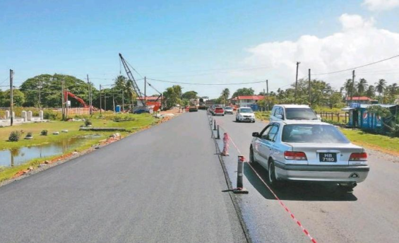 拉美贫困率创新低贫富差距问题严峻 2024年拉美地区1.62亿人处于收入贫困状态 拉美贫困率创新低贫富差距问题严峻 2024年拉美地区1.62亿人处于收入贫困状态