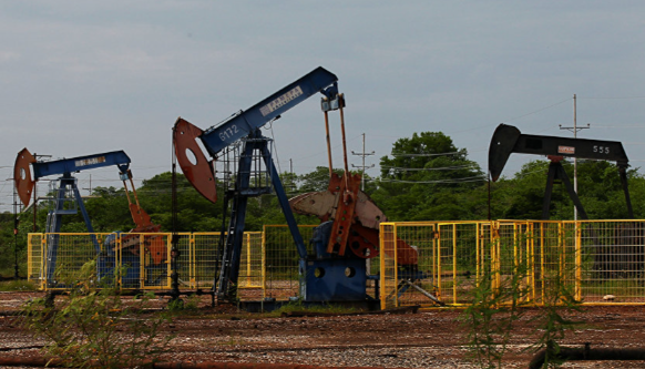 哥伦比亚总统:美欲夺取委石油资源 特朗普表示可能会与马杜罗对话 哥伦比亚总统:美欲夺取委石油资源 特朗普表示可能会与马杜罗对话