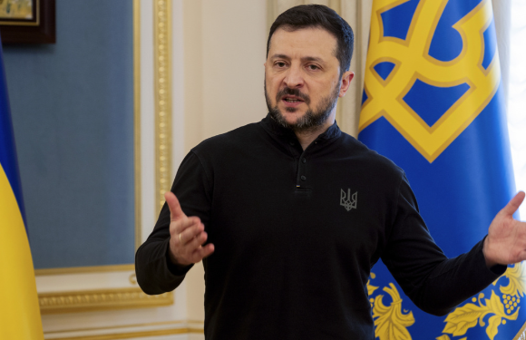 特朗普:俄乌和平协议“很可能”达成 特朗普对佛罗里达美乌会谈表示乐观