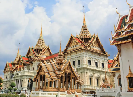 韩国酒店预订热度同比增长超240% 中国出境游旅客分流至韩国东南亚等目的地