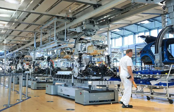 德国工业界面临严重的初级材料短缺问题 超四分之一的德国车企表示初级产品出现短缺 德国工业界面临严重的初级材料短缺问题 超四分之一的德国车企表示初级产品出现短缺