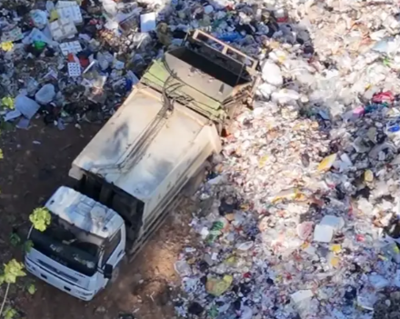 云南澜沧一山谷被倾倒约5000吨生活垃圾!目前云南澜沧山谷垃圾的处置情况如何? 云南澜沧一山谷被倾倒约5000吨生活垃圾!目前云南澜沧山谷垃圾的处置情况如何?