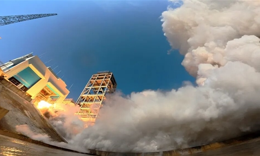 力擎二号完成长程试车试验 力擎二号是国内推力最大的针栓式发动机