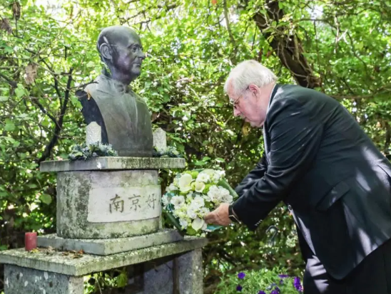 拉贝带出南京避难者身份确认 拉贝以佣人名义将黄光汉带出南京