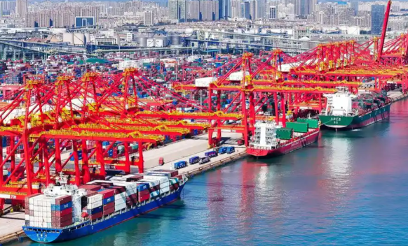 山东2025年GDP破10万亿 山东2025年GDP增长主力产业有哪些