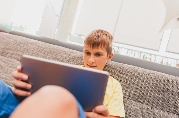 看视频开倍速可能伤害大脑 长期倍速看视频对大脑有什么影响