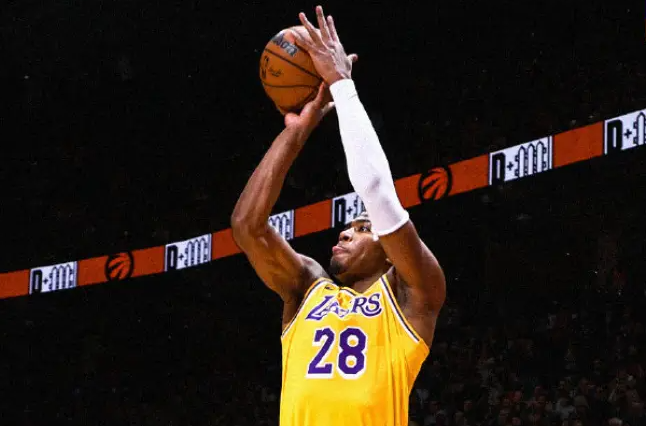 湖人123-120险胜猛龙！八村塁压哨三分绝杀湖人险胜猛龙