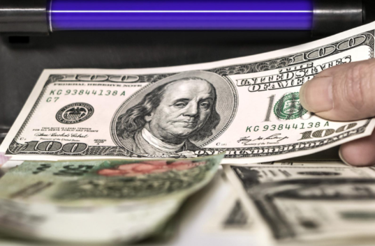 美国政府未偿国债规模突破30万亿美元 美国联邦债务的主要构成部分有哪些