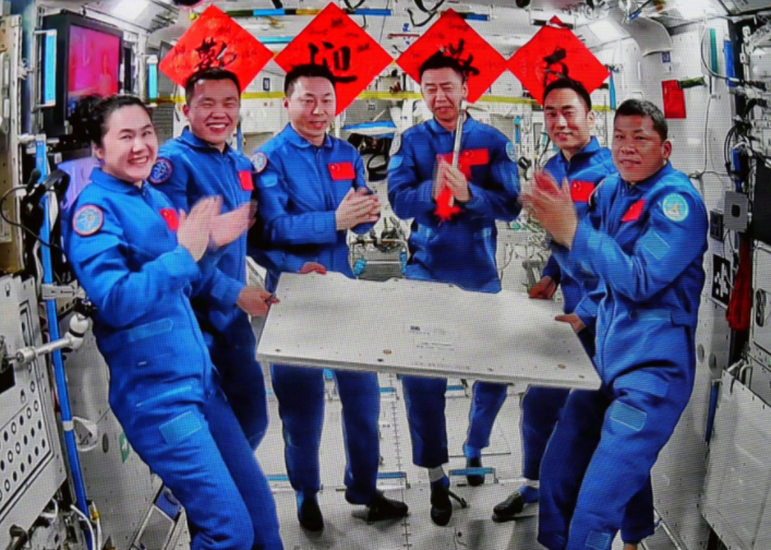 中国人在太空的存粮多得超乎想象!来看看2003年至今“越吃越香”的食谱进化史 中国人在太空的存粮多得超乎想象!来看看2003年至今“越吃越香”的食谱进化史