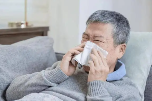 冬季老人如何防流感？2025冬季老人防流感防护方案