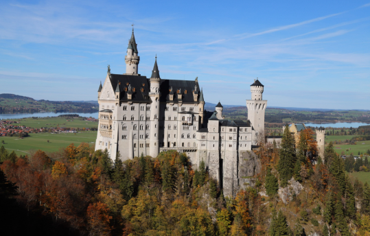 德国10月工业新订单环比增长1.5% 2026年德国GDP增速预计仅为0.9%