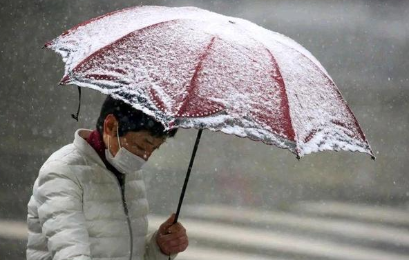 入冬以来最大范围雨雪天气来了 明日起我国大部地区将出现大风降温雨雪天气