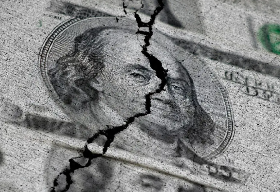 美国公共债务已经达到GDP的99% 美国每周偿债花费超过110亿美元