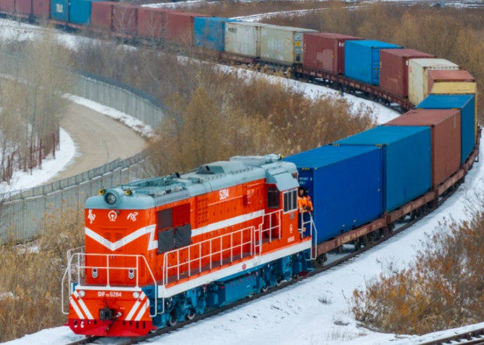 中欧班列“东通道”传来好消息！中欧班列“东通道”今年通行量突破5000列