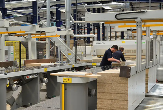 意大利10月份工业产出环比下降1% 意大利制造业再现疲态